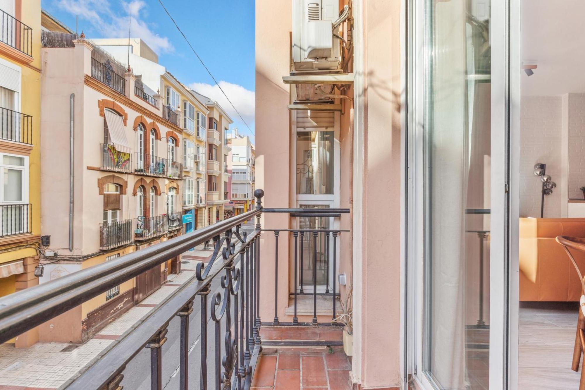 Epidemia & Quite Bedrooms By Ele Apartments Malaga Ngoại thất bức ảnh